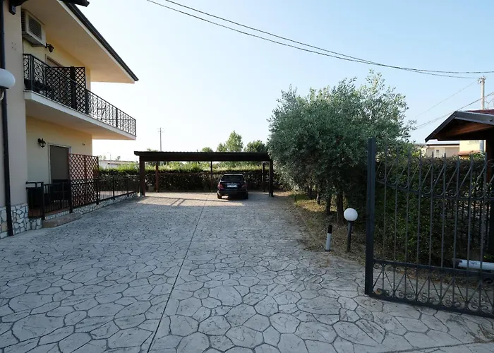 Soleluna לינה וארוחת בוקר 3*